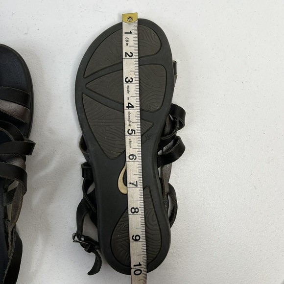 OluKai Black and Gray Women's Sandals - Picture 10 of 10